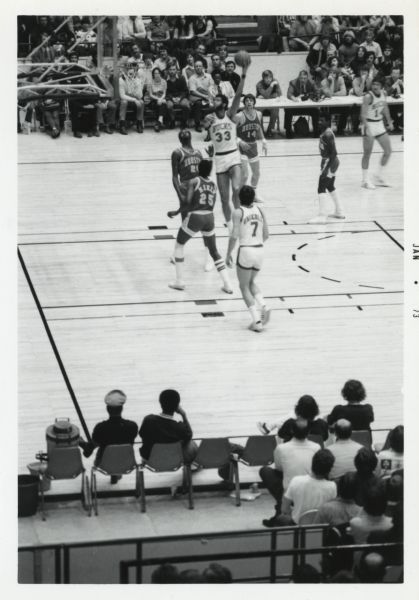 1973 - Bucks vs. Rockets